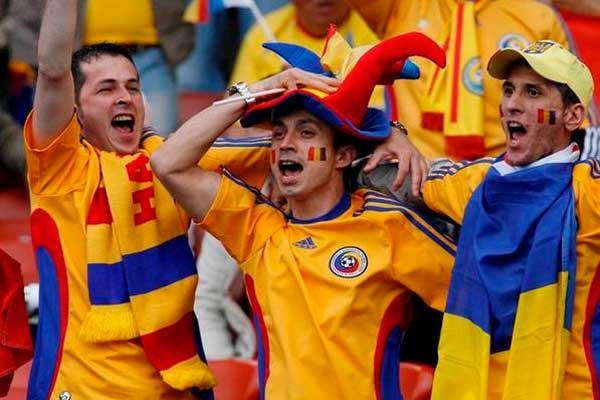 EURO 2016: Lotul României pentru meciul cu Albania - faniromania600x400-1466244329.jpg