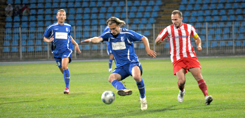 FC Farul vrea toate punctele cu CF Brăila și Dinamo II - faruldunareagalati31-1318272357.jpg