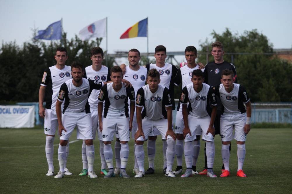 Fotbal: FC Viitorul II primește vizita echipei Înainte Modelu, în Cupa României - fcviitorul-1438080307.jpg