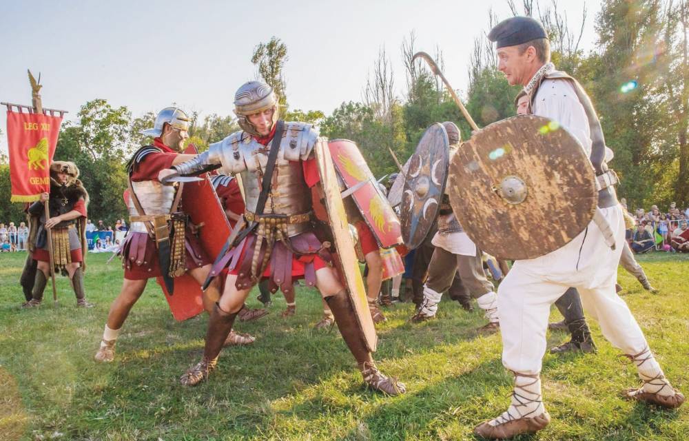 Festivalul Antic Tomis se întoarce la Termele Romane - festivalantictomis-1503664900.jpg