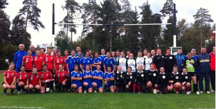 Rugby, FRR. Poli Iasi își menține poziția de lider în clasamentul rugby 7 feminin - fete7s-1379328873.jpg