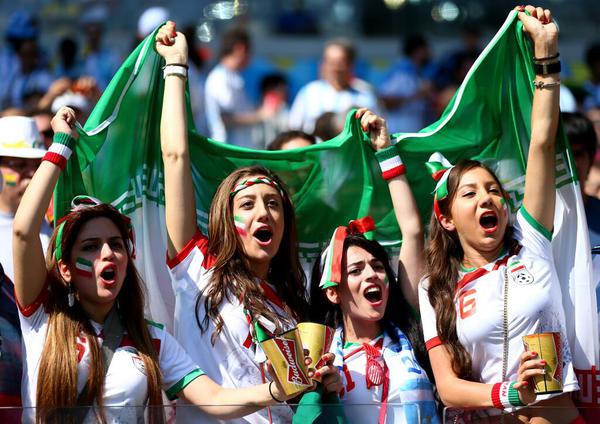Argentina a învins Iran, scor 1-0, și s-a calificat în optimile Cupei Mondiale - feteiran-1403378975.jpg