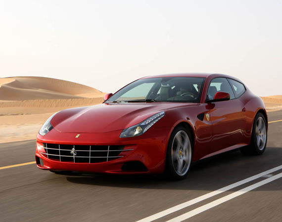 Românii s-au îmbulzit să cumpere Ferrari Four, dar cota alocată de producător este de doar patru unități - ff-1316527074.jpg