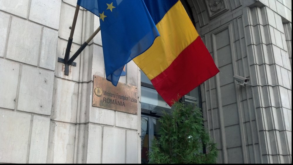 Românii vor putea împrumuta statul prin programul FIDELIS pentru populație - finante-1614329348.jpg