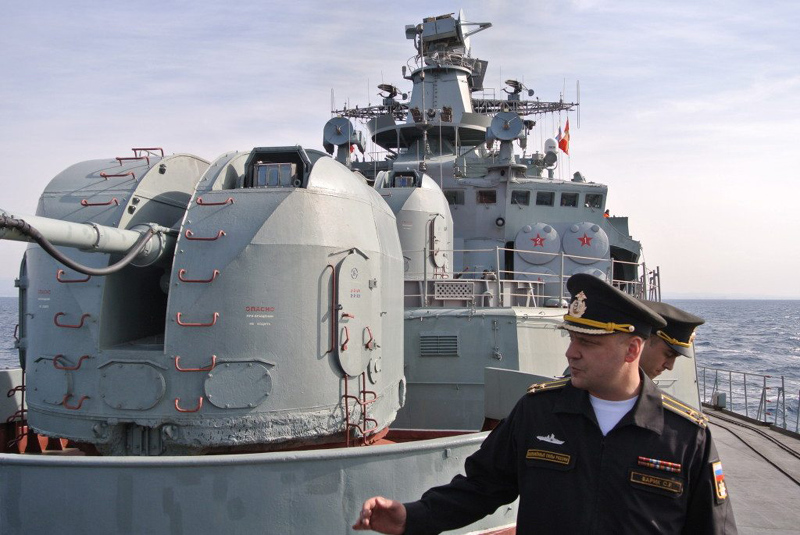 Flota rusă din Crimeea supraveghează navele NATO intrate în Marea Neagră - flota-1553868964.jpg