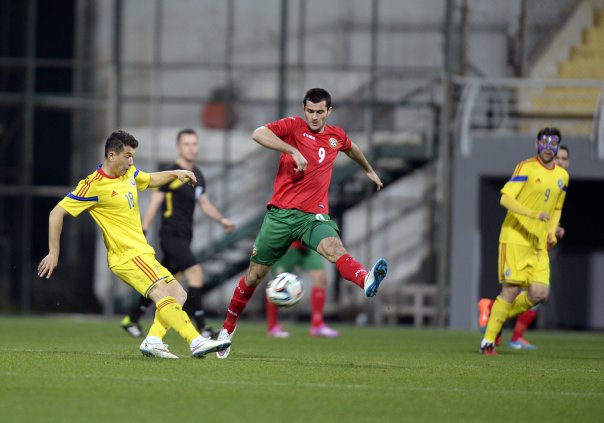 Fotbal: România, remiză albă cu Bulgaria, într-un amical - fobalremizasursafrfro-1423384945.jpg