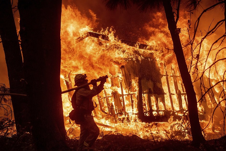 Incendiul din California: Numărul dispăruților a ajuns la 1.276 - foc-1542534366.jpg