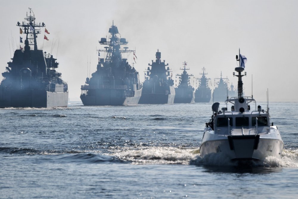 Rusia nu intenţionează să atace nave civile în Marea Neagră, asigură ambasadorul rus la Washington - fond-rusia-nave-mare-1689947626.jpg