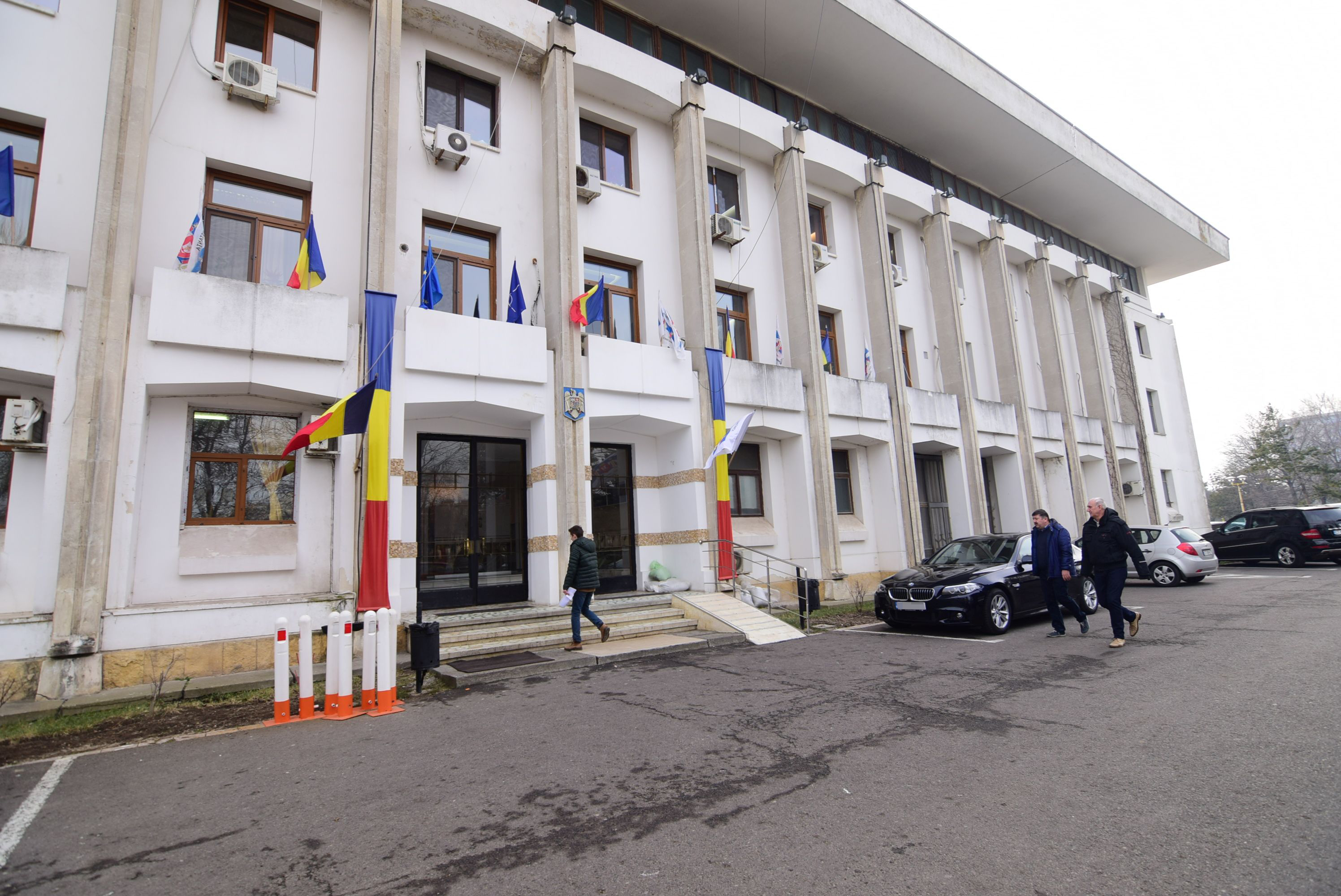 Consilierii locali din municipiul Constanţa se reunesc să voteze bugetul de venituri şi cheltuieli - fond-sedinta-clmc-1707765393.jpg