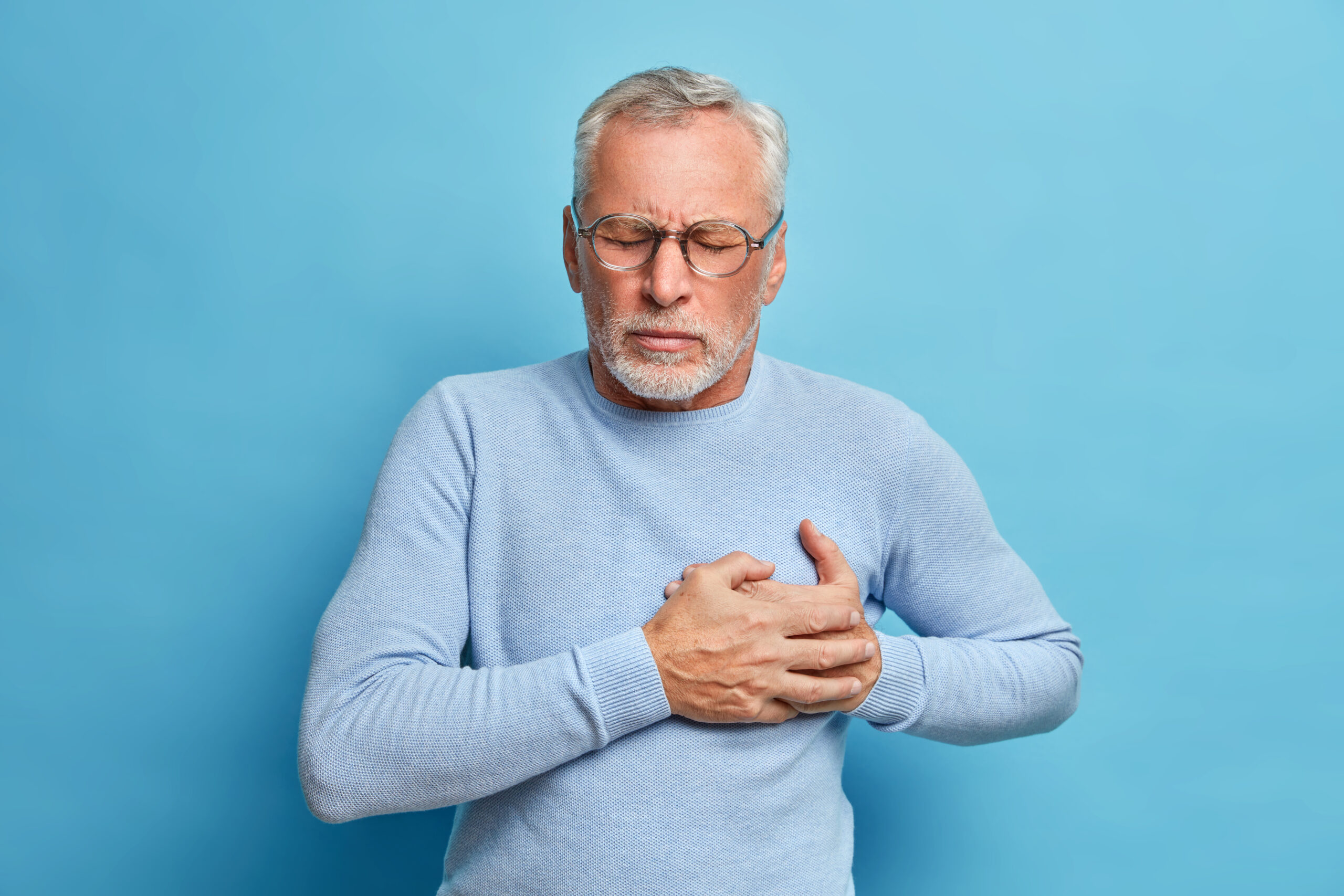 Un suflu sistolic mare este semnul clar al unei boli cardiace grave - fond-suflu-sistolicjpg-2-1702816263.jpg