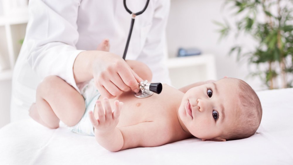 A fost aprobat primul vaccin pentru bebeluși împotriva bronșiolitei - fond-vaccin-bronsiolita-1690218115.jpg