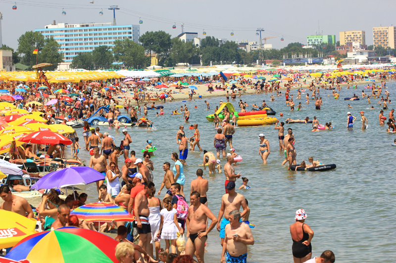 Ministrul Turismului vrea să atragă turiști arabi pe litoralul românesc - fond11495207756-1524736223.jpg
