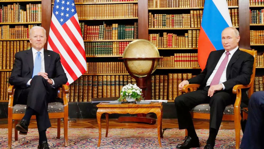 Întâlnirea Biden-Putin, punct de plecare pentru viitoarele relaţii bilaterale - fond2-1623931670.jpg
