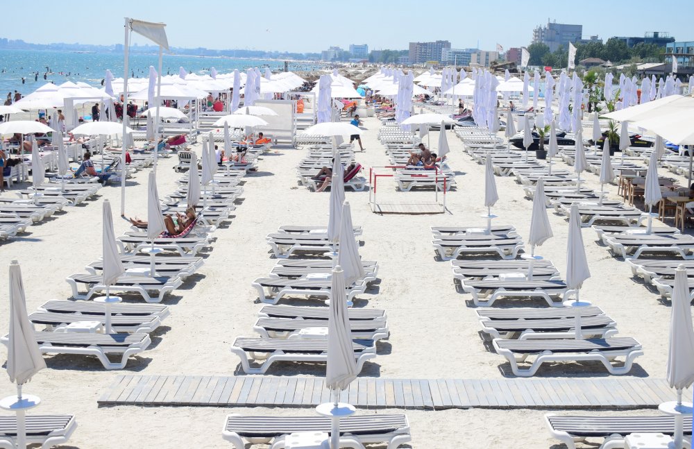 2022 va fi anul litoralului Mării Negre. „Există preţuri pentru toate buzunarele!” - fond2022vafianul1-1644767387.jpg
