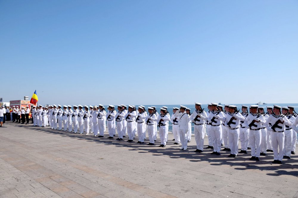 Prezență militară străină la Ziua Marinei Române - fonddefilare11628798533-1691647878.jpg