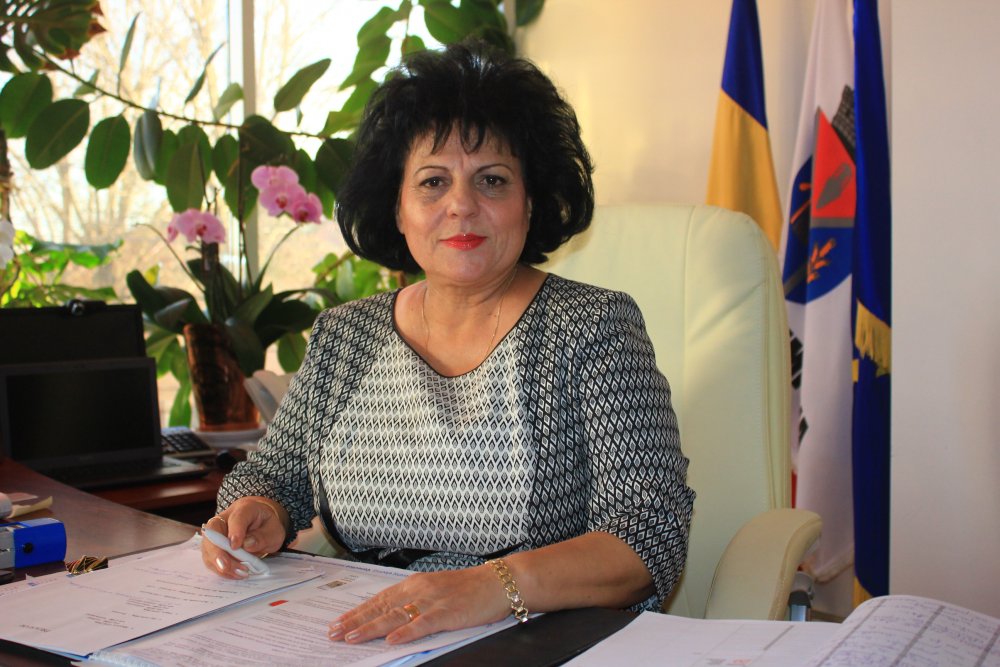 Primarul Mariana Gâju, avertisment pentru localnici. „Cine nu îşi curăţă proprietatea va fi amendat!” - fondgaju3-1631815878.jpg