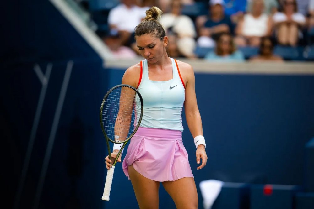 Simona Halep aşteaptă verdictul în scandalul de dopaj. Constănţeanca va începe anul pe locul 10 WTA - fondhalepnoutati-1672244875.jpg