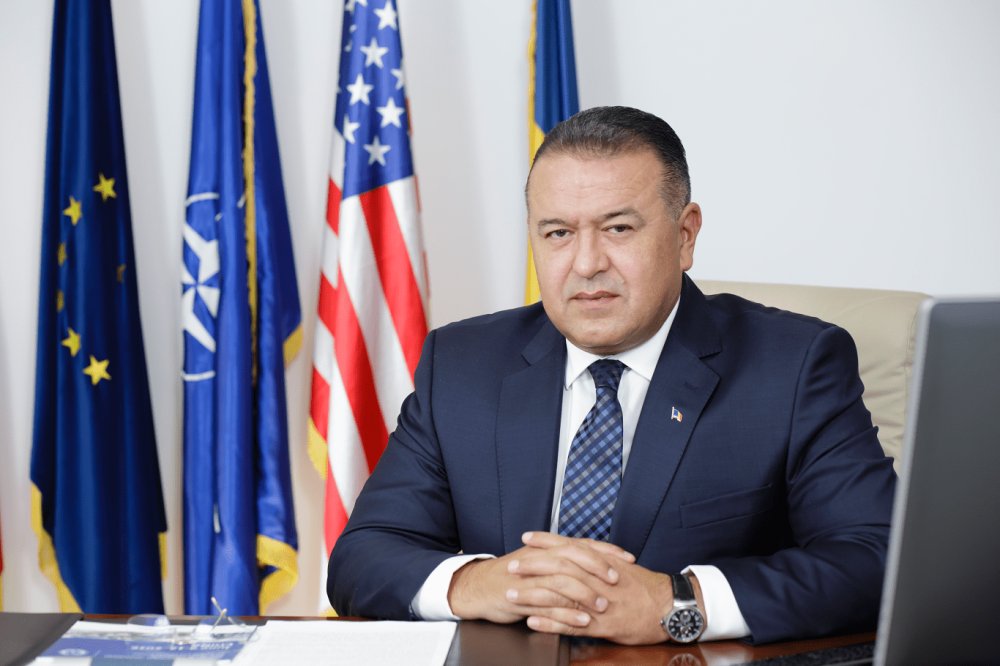 Mihai Daraban, un nou mandat în Consiliul General al Federaţiei Mondiale a Camerelor de Comerţ - fondmihaidaraban-1671730579.png