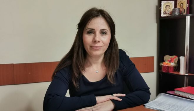 Ştefania Cealera, primarul din Oltina, nemulţumită de fondurile primite de la Guvern. 