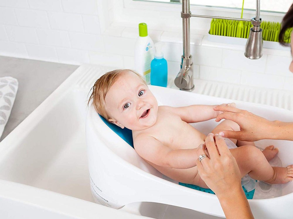 Îngrijirea pielii bebeluşului trebuie să fie făcută corect. Ce produse se recomandă - fondpielebebelusi1-1666017371.jpg