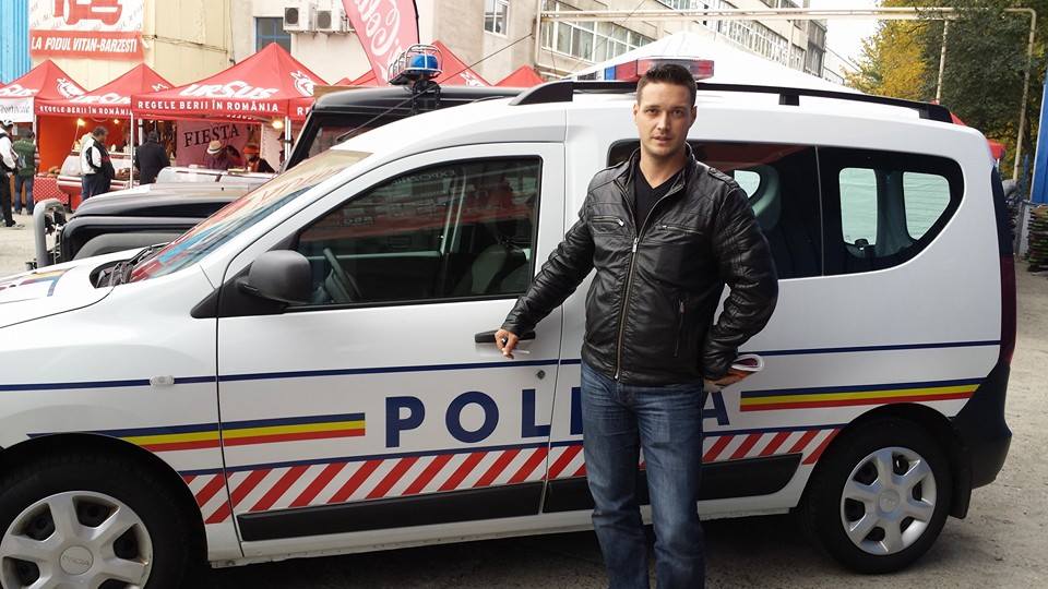 Un nou caz de corupție în Poliția Constanța. Polițist arestat după ce a cerut mită un smartphone - fondpolitistmita-1439476099.jpg