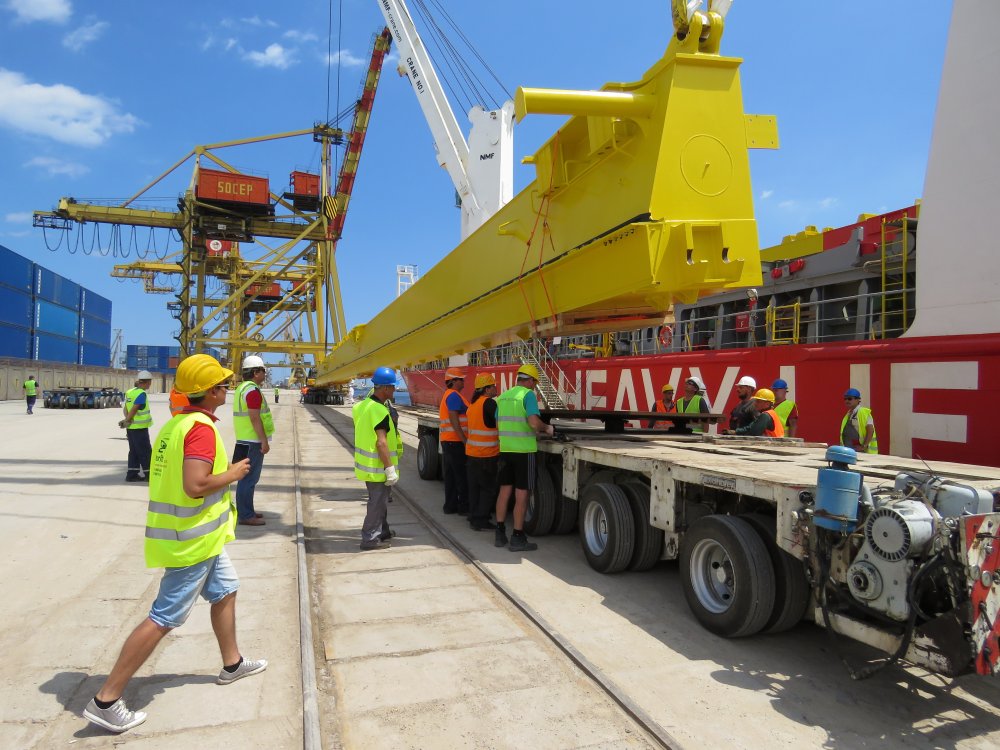 Productivitatea operatorilor din portul Constanța a crescut cu peste 52% în ultimii 13 ani - fondproductivitateamunciidinport-1633974186.jpg