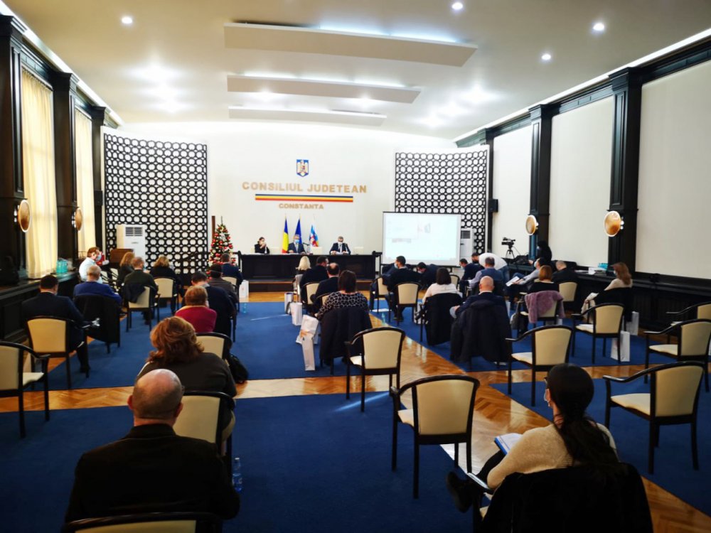 Consilierii locali din Constanța, reuniți în ședință. Ce proiecte au trecut de votul lor - fondsedintacliar-1637943527.jpg