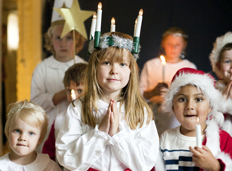 Se organizează serbări de Crăciun în școli și grădinițe? Părinții au pornit deja cu 