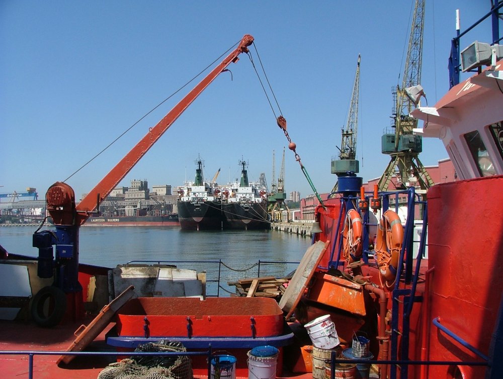 Traficul de mărfuri din porturile maritime românești este în ușoară creștere - fondtraficuldemarfuri3-1619629382.jpg