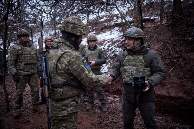 Generalii din Ucraina caută soluții pentru un potențial război cu Rusia - fonducrainarusia-1639162590.jpg