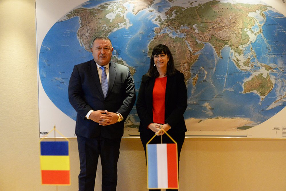 Ambasadorul Marelui Ducat al Luxemburgului pentru România, în vizită la CCIR - fondvizitaambasadoruluimareluidu-1665685980.jpg