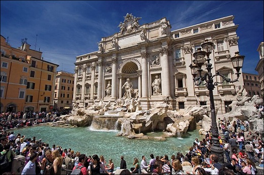 Primăria Romei a pus ochii pe banii din Fontana di Trevi - fontanaditrevi-1510397178.jpg