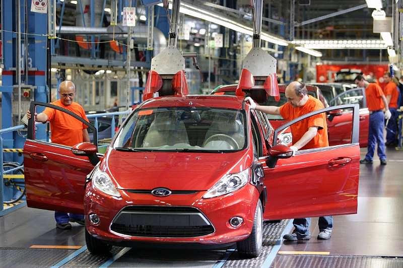 Ford Craiova suspendă producţia de vehicule şi motoare. Care este motivul - fordfiestaproduction-1614174188.jpg
