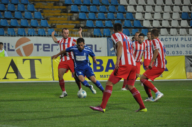 FC Farul, în fața primei victorii în deplasare - fotbal-1318615745.jpg