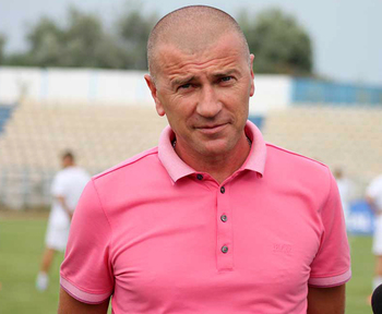 Fotbal: Managerul Aurelian Băbuțan și-a reziliat contractul cu Săgeata Năvodari - fotbalbabutansursaliga2rojpg-1413975974.jpg