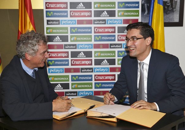 Fotbal: România va disputa un amical cu Spania, pe teren propriu - fotbalsursafrf-1447236501.jpg