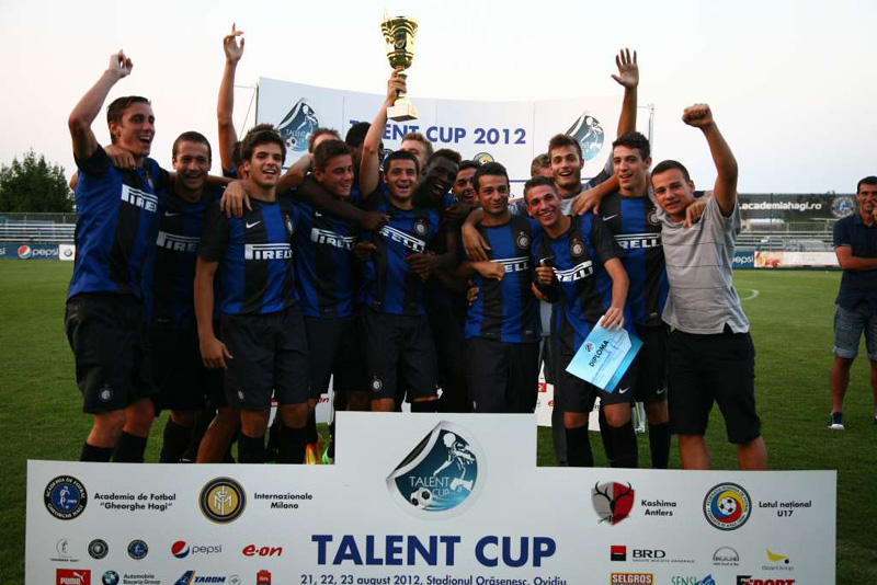 Talent Cup 2012, ajuns la punctul final - fotbaltalentcup-1345832314.jpg