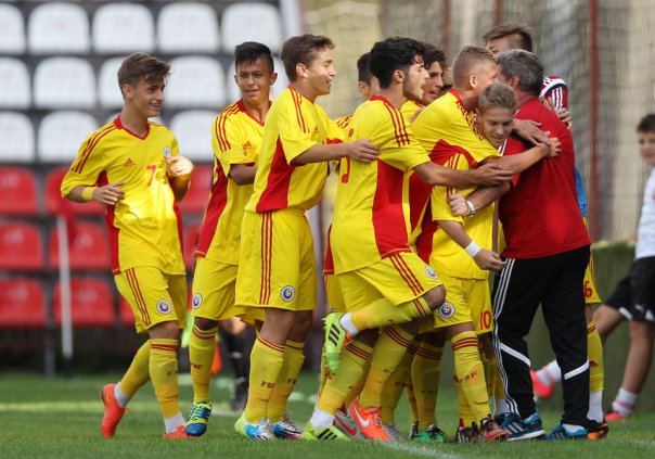 Fotbal U16: România a învins Ungaria, 3-2, într-un amical - fotbalu16sursafrfro-1415781024.jpg
