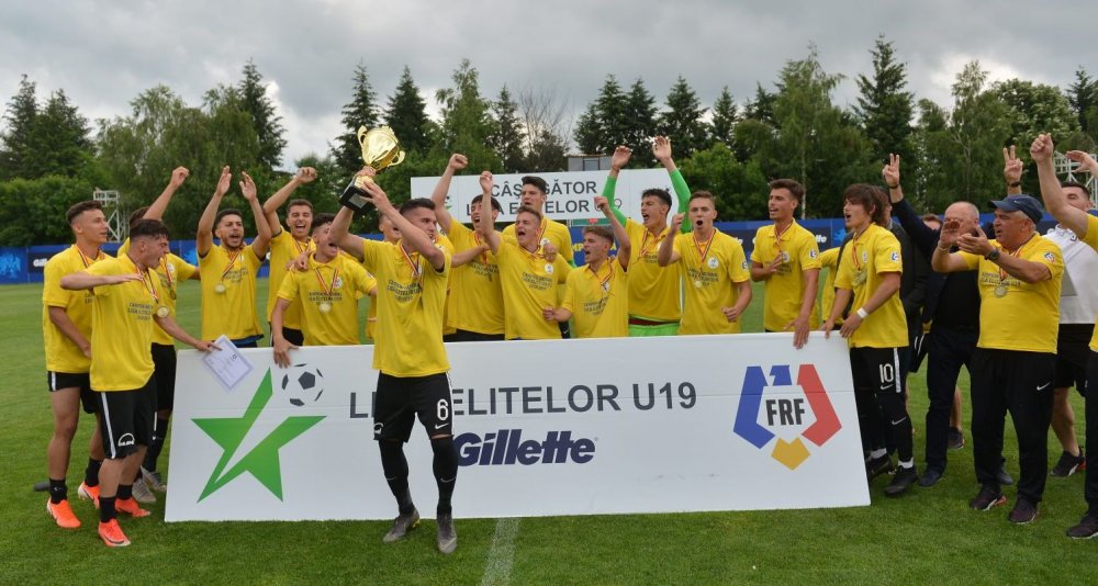 Din nou campioană U19! FC Viitorul va juca în Youth League - fotbalviitorul-1559499675.jpg