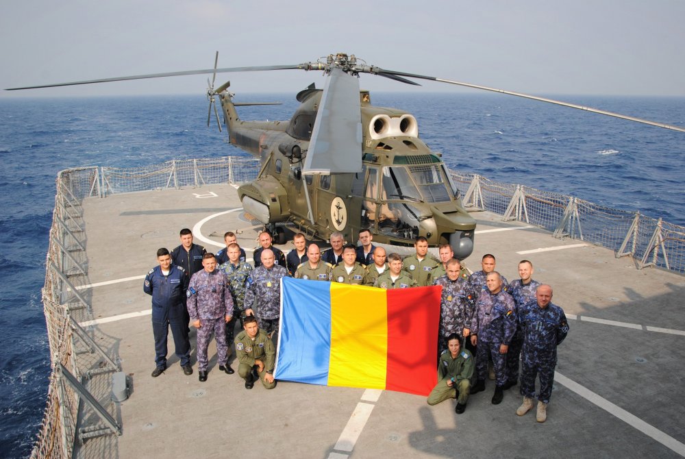 Prima navă militară a României, escală în Portul Alexandria - fotofondprimanavamilitara-1572471681.jpg