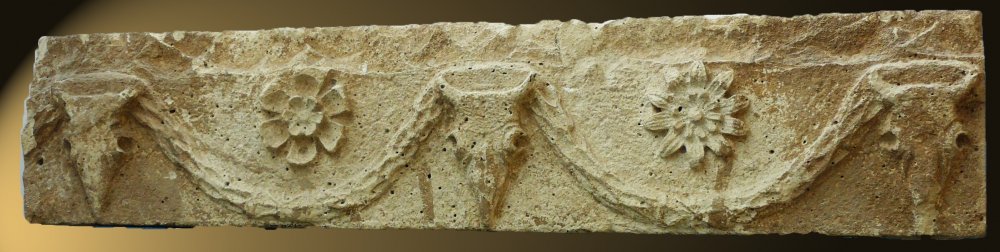 Fragment arhitectonic din perioada elenistică, expus la Muzeul „Callatis” - fragment-1636298851.jpg