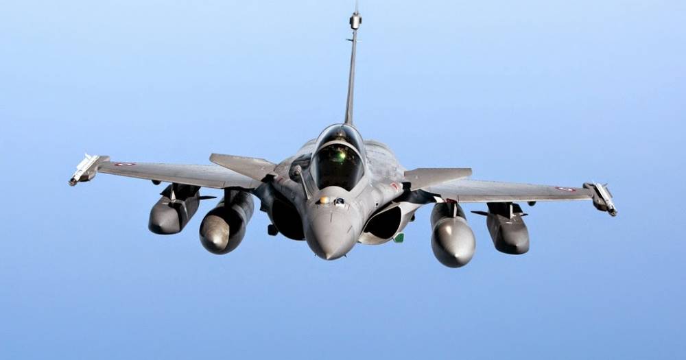 Franța va discuta cu Egiptul despre o nouă posibilă vânzare de avioane Rafale - franta-1508851017.jpg
