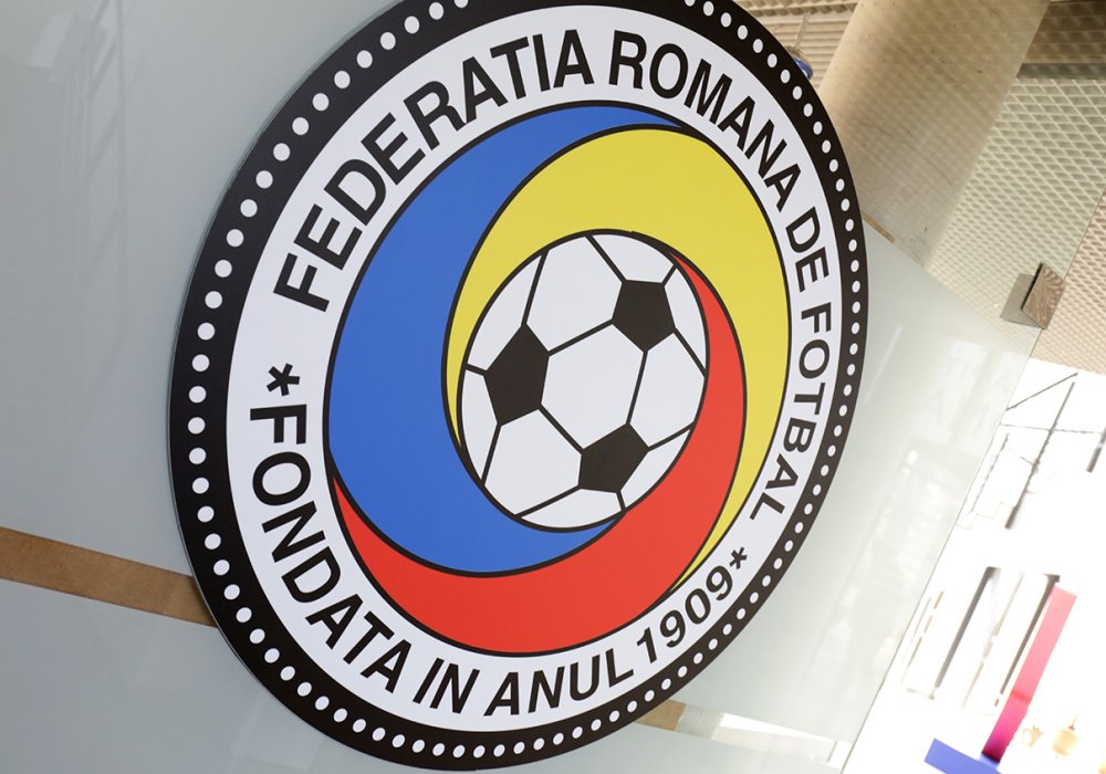 COVID-19 întrerupe fotbalul în România - frf-1584015254.jpg