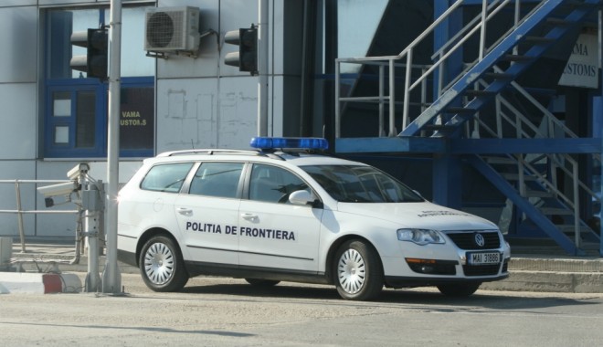 Italia, principalul furnizor de autovehicule furate care tranzitează frontierele României - frontiera13626428281372405697138-1385300363.jpg