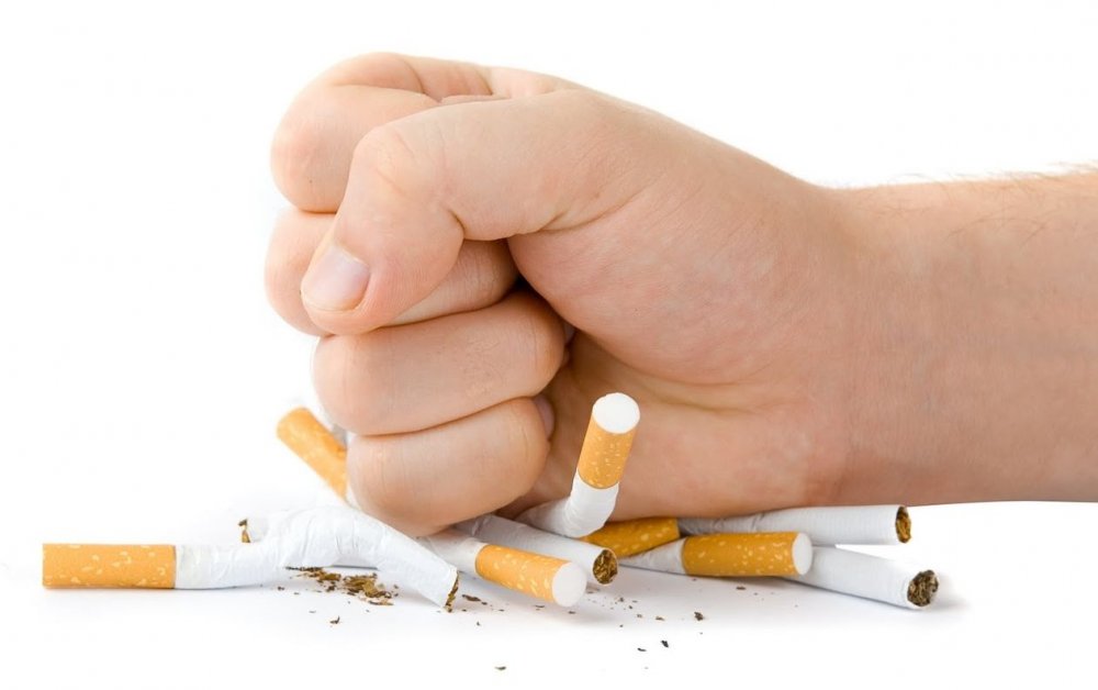 Care sunt beneficiile asupra sănătății dacă vă lăsați de fumat - fumat1-1569401121.jpg