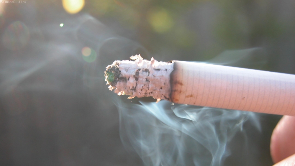 Medicii cer modificarea legislației împotriva fumatului: Fumătorul pasiv nu este protejat - fumat54127200-1396450281.jpg