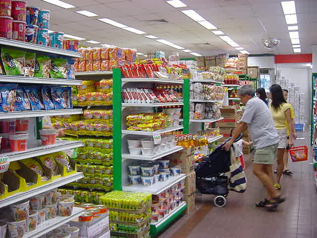 Furturi din supermarket, la Constanța - furt-1378989172.jpg