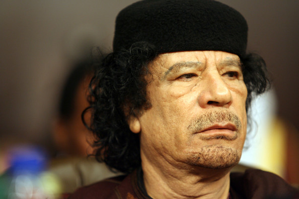 Muammar Gaddafi este înmormântat într-un loc secret - gaddafi-1319205186.jpg