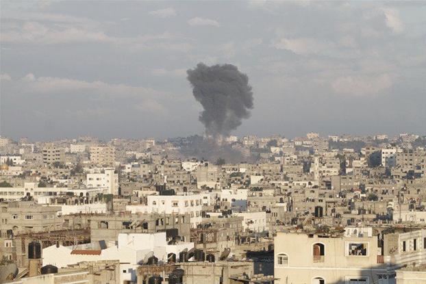 Trei ore de pace. Israelul suspendă bombardamentul în Gaza - gaza-1353053910.jpg