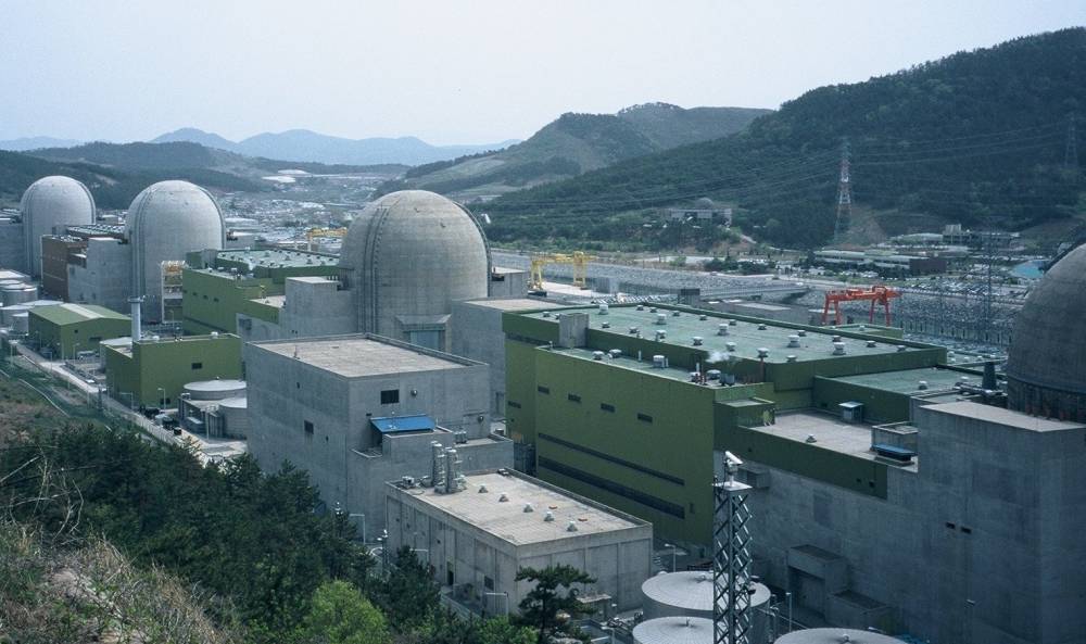 Accident nuclear în Coreea de Sud. Scurgerea de gaze a provocat trei morți - gaze-1419613303.jpg